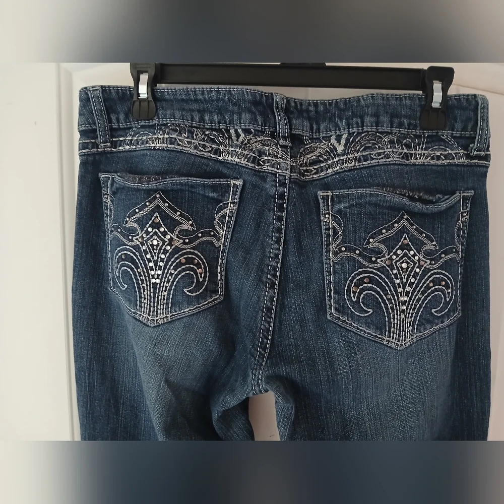 Ultra Low Rise Jean - Picture 4 of 5